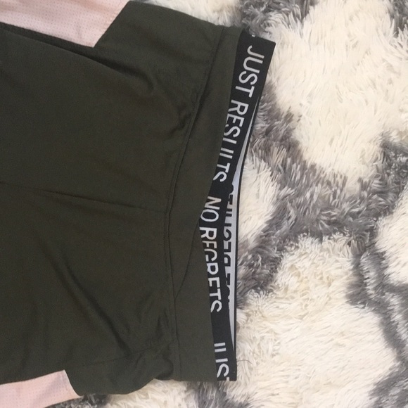 Work out pants army green and baby paint - Picture 2 of 2